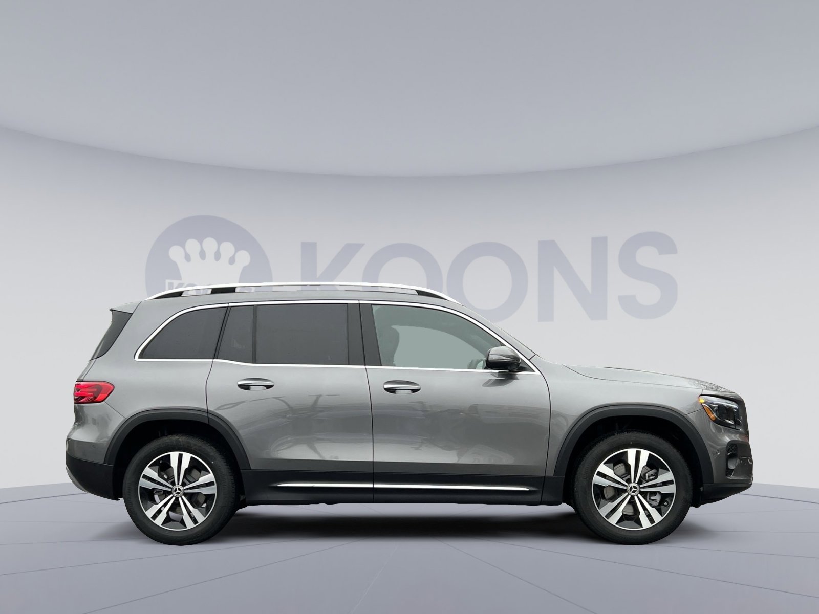 New 2026 Mercedes-Benz GLB 250 4MATIC image 7