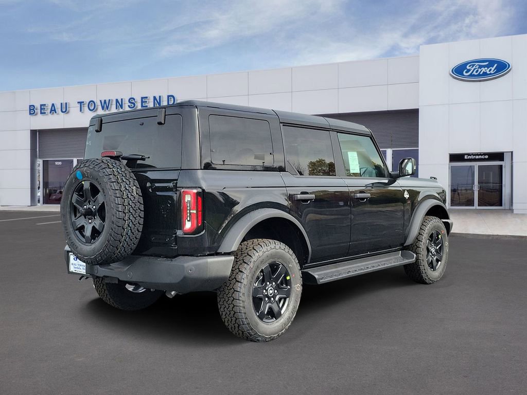 New 2025 Ford Bronco Outer Banks image 4