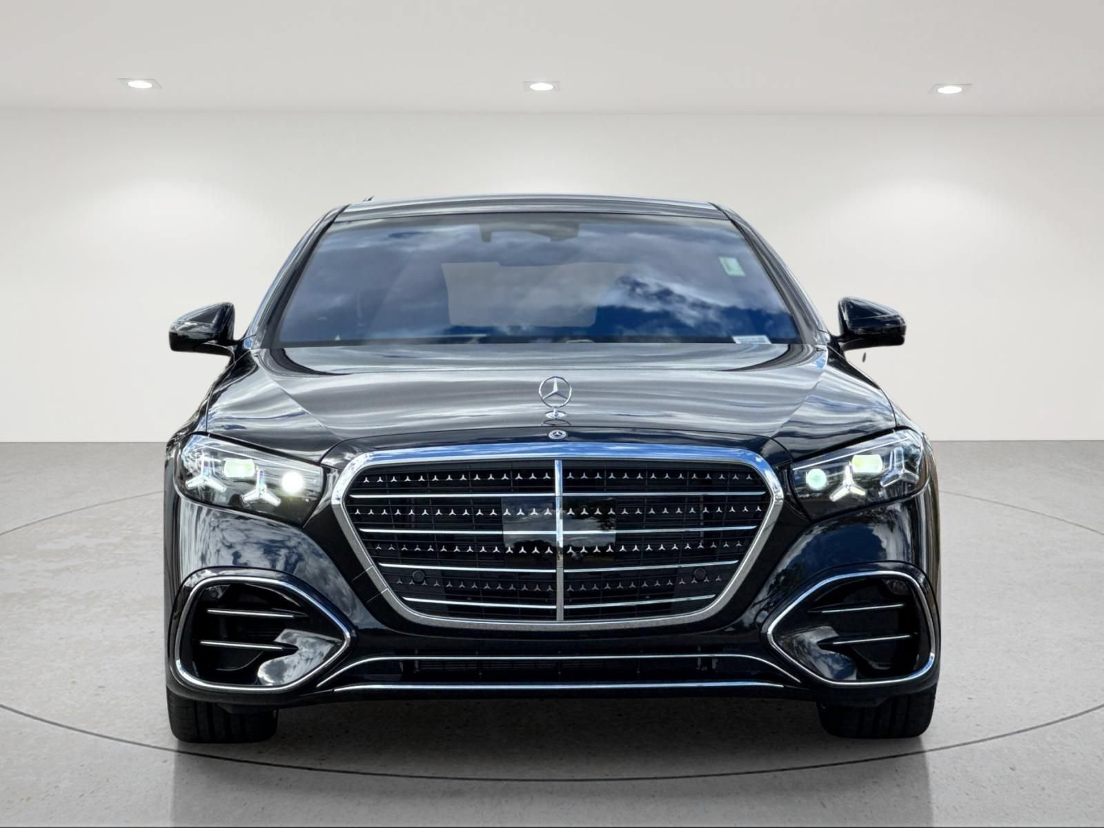 New 2027 Mercedes-Benz S 580 4MATIC Sedan image 9