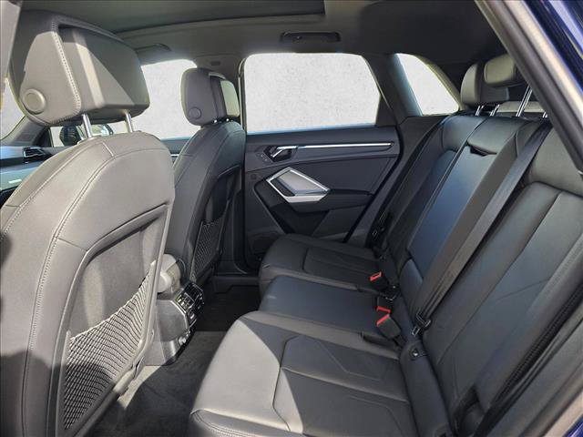 New 2025 Audi Q3 2.0T Premium w/ Convenience Plus Package AWD/4WD image 17