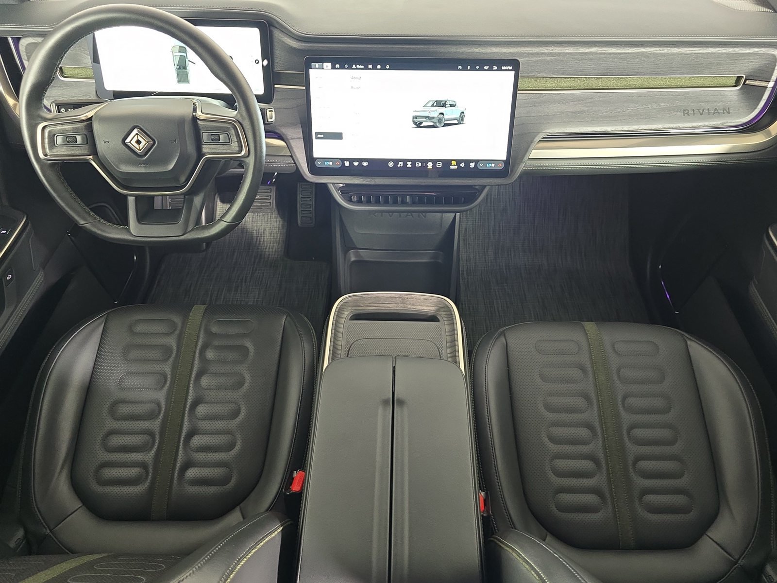 Used 2025 Rivian R1T Adventure Dual AWD/4WD image 24
