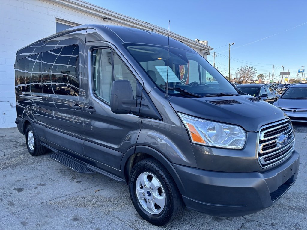 Used 2019 Ford Transit 350 XLT image 26