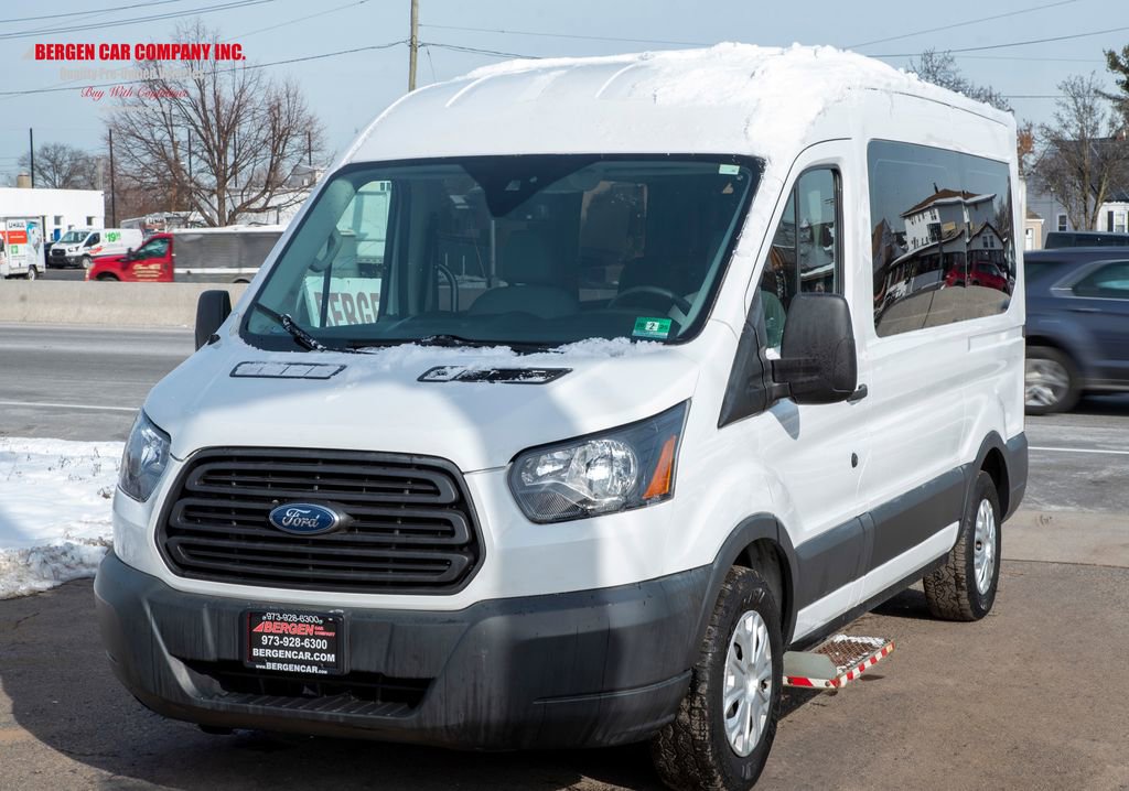 Used 2018 Ford Transit 150 XL image 6