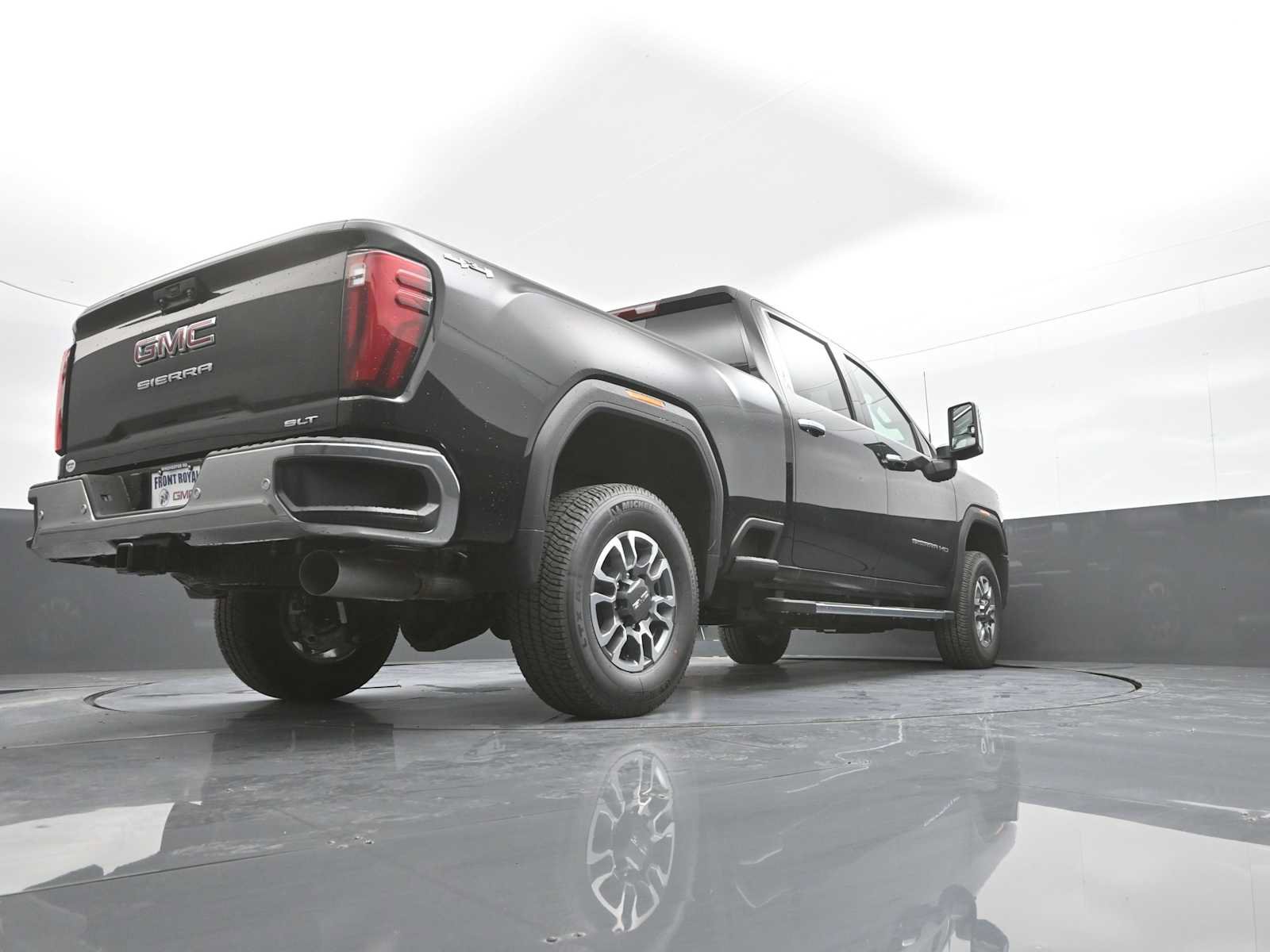 New 2026 GMC Sierra 2500 SLT w/ SLT Premium Package AWD/4WD image 42