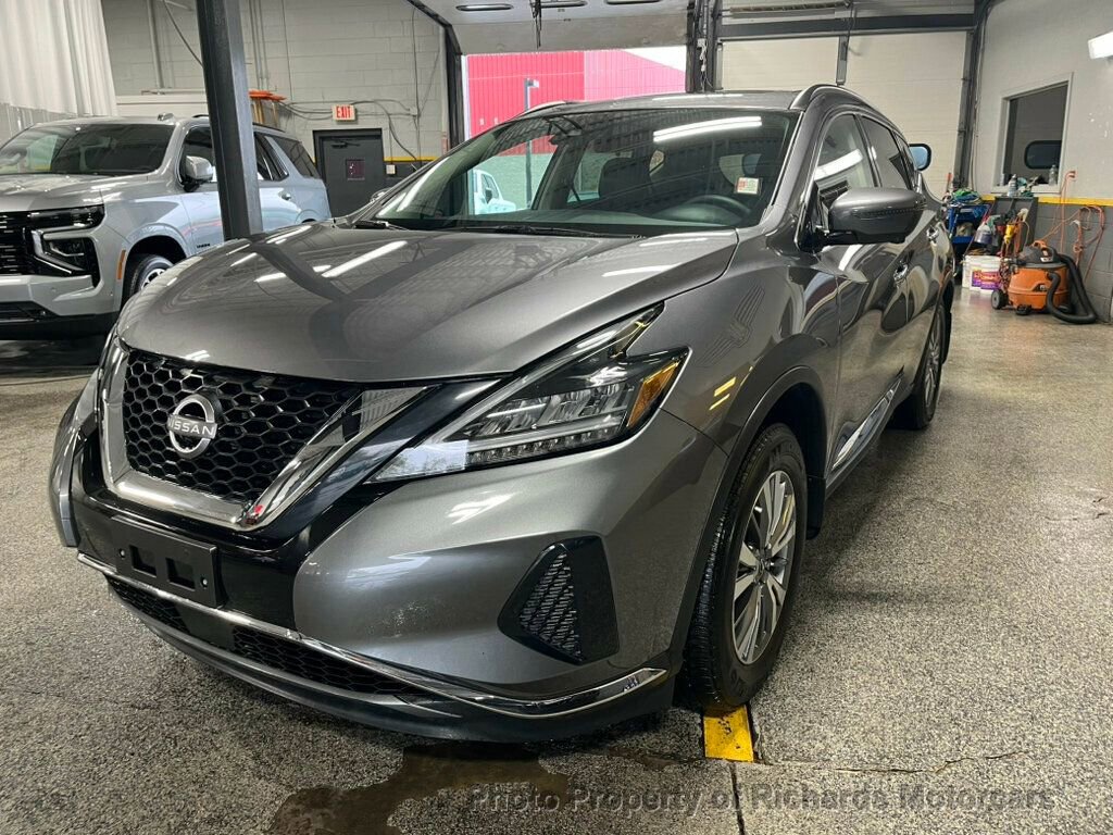 Used 2023 Nissan Murano SV image 7