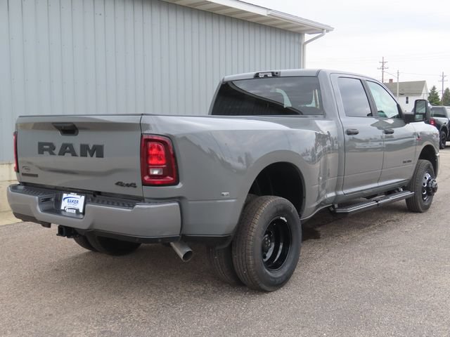 New 2026 RAM 3500 Big Horn AWD/4WD image 3