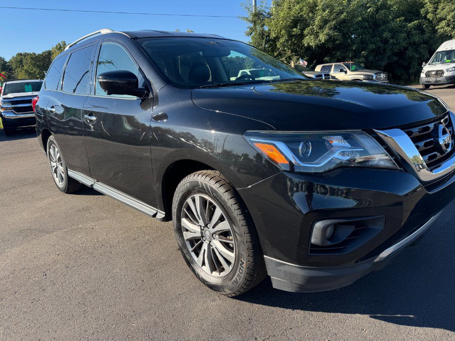 Used 2019 Nissan Pathfinder SL FWD image 12