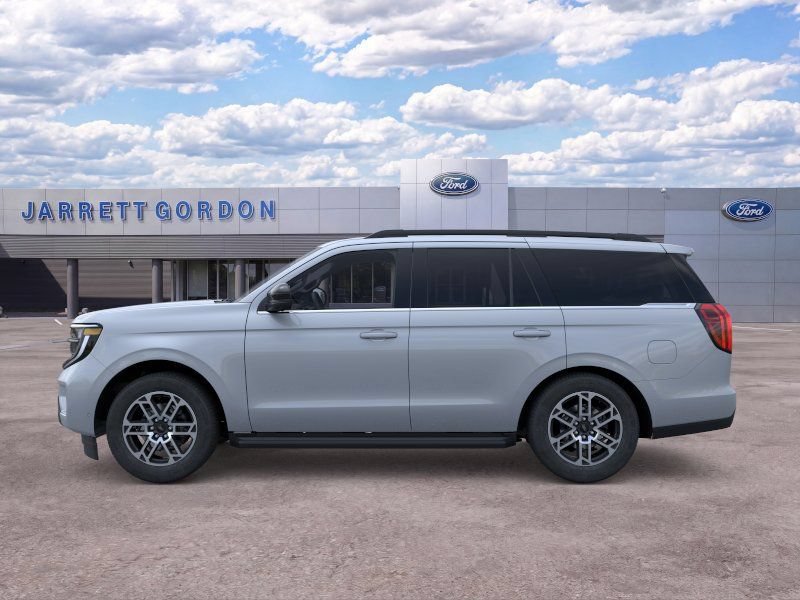 New 2026 Ford Expedition Active RWD image 3