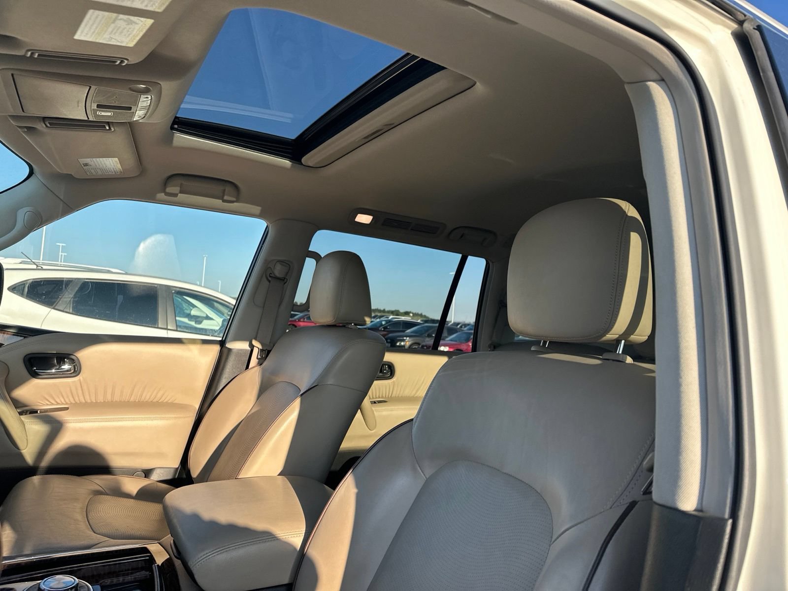 Used 2019 Nissan Armada SL w/ Premium Package AWD/4WD image 5