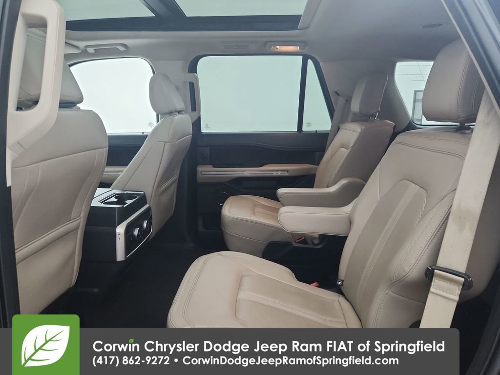 Used 2024 Ford Expedition Limited image 24