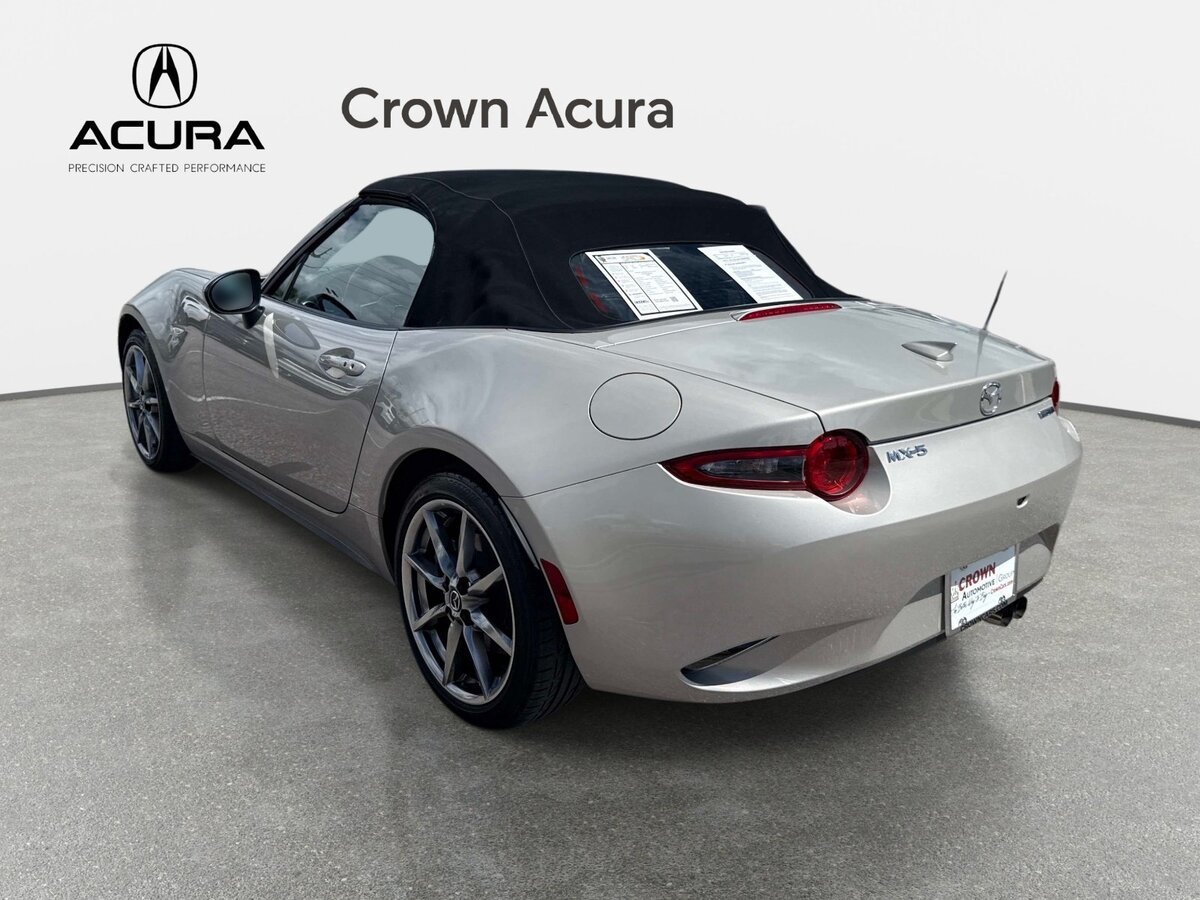 Used 2023 MAZDA MX-5 Miata Grand Touring RWD image 13