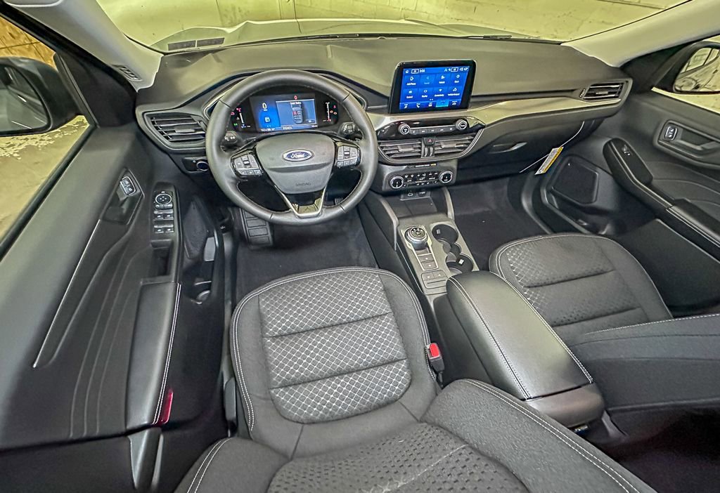 New 2026 Ford Escape Active w/ Cold Weather Package image 9