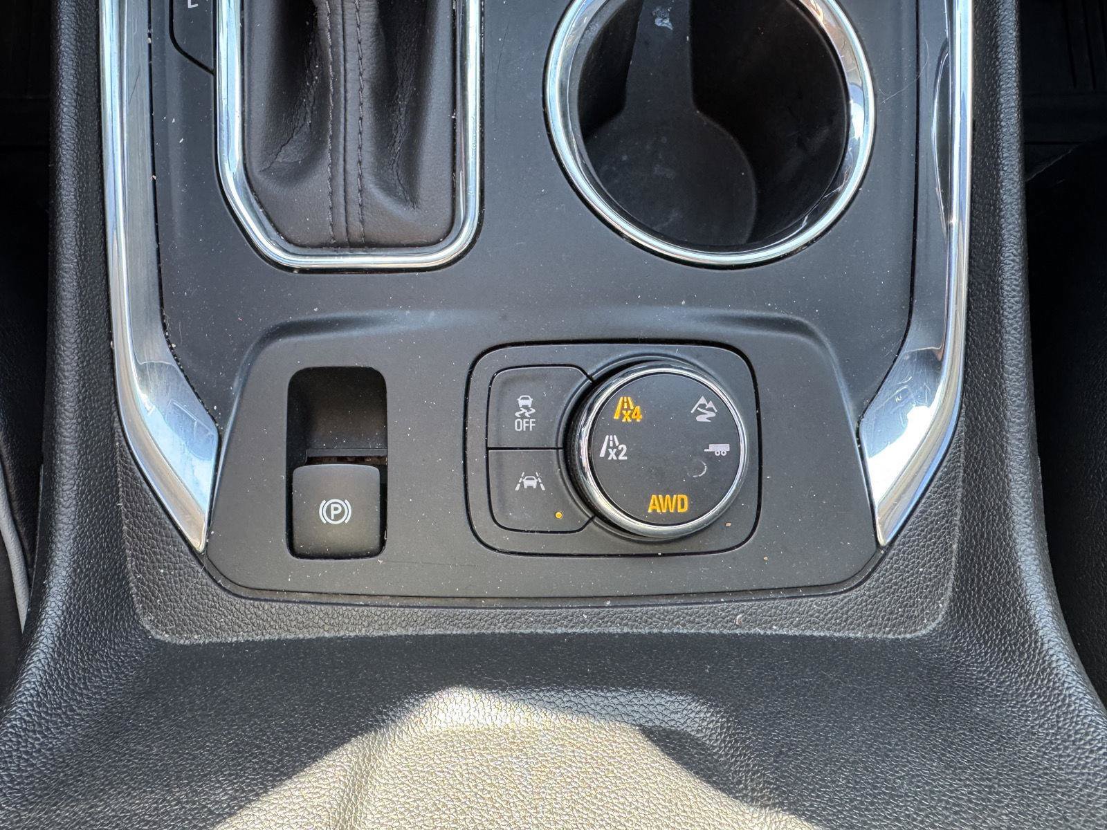 Used 2020 Chevrolet Traverse High Country AWD/4WD image 22