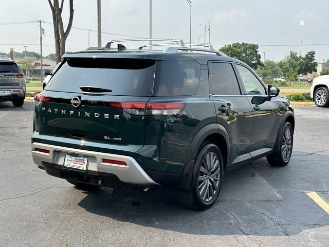 Certified 2025 Nissan Pathfinder SL w/ SL Premium Package image 4