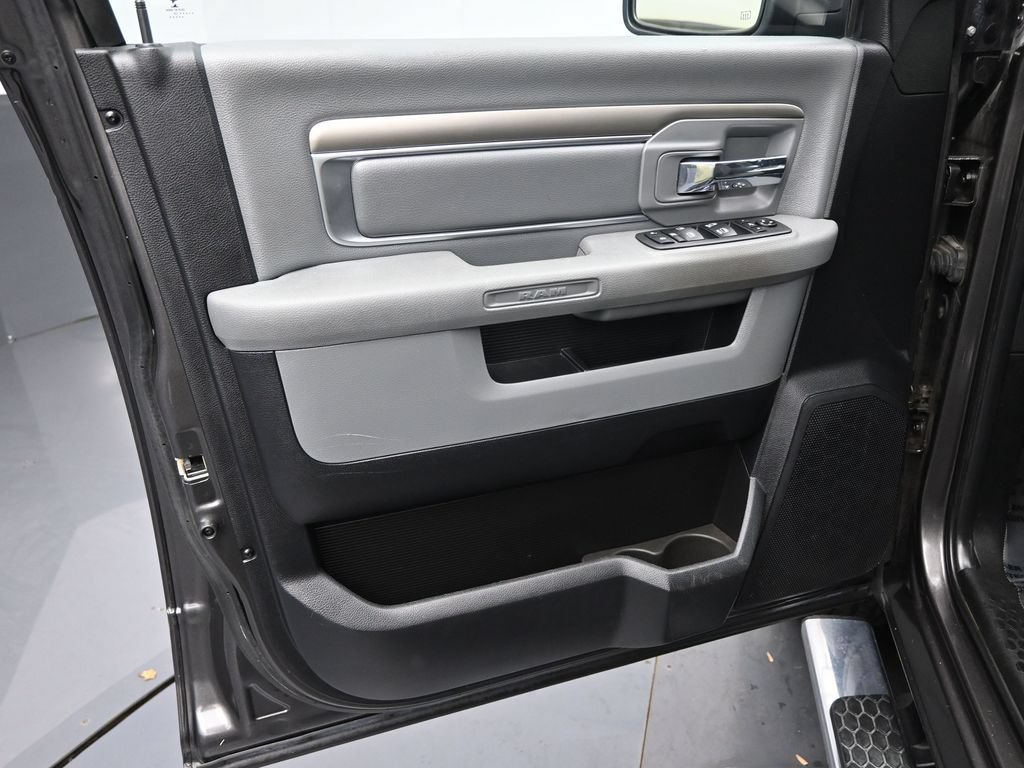 Used 2018 RAM 1500 Big Horn AWD/4WD image 28