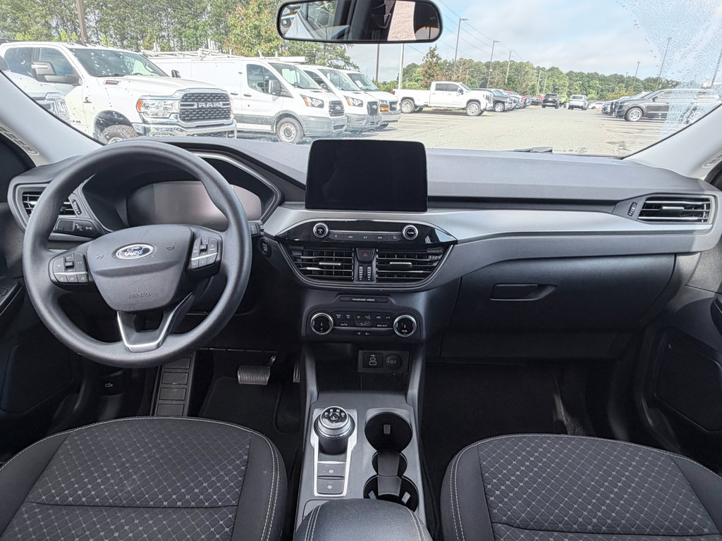 Used 2025 Ford Escape Active AWD/4WD image 10