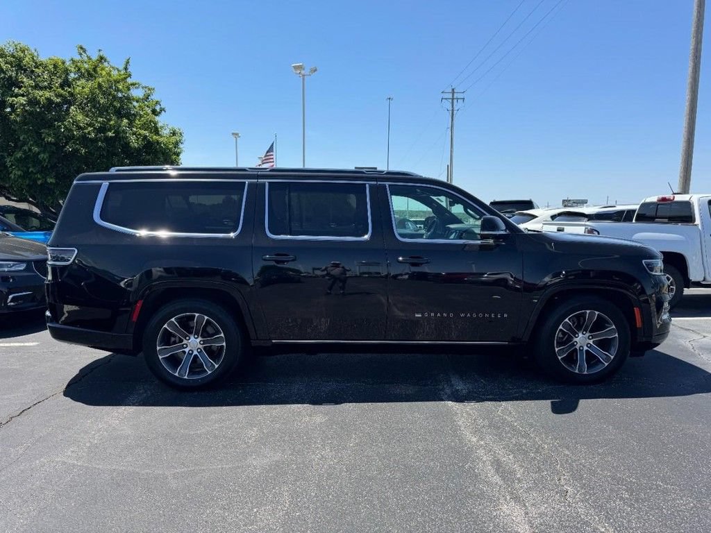 Used 2024 Jeep Grand Wagoneer L 4WD image 2
