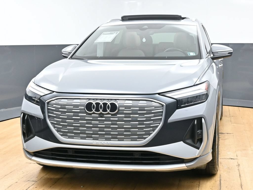 Used 2024 Audi Q4 e-tron Premium AWD/4WD image 5