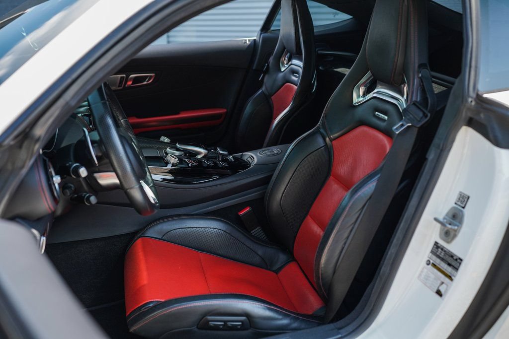 Used 2018 Mercedes-Benz AMG GT S image 22