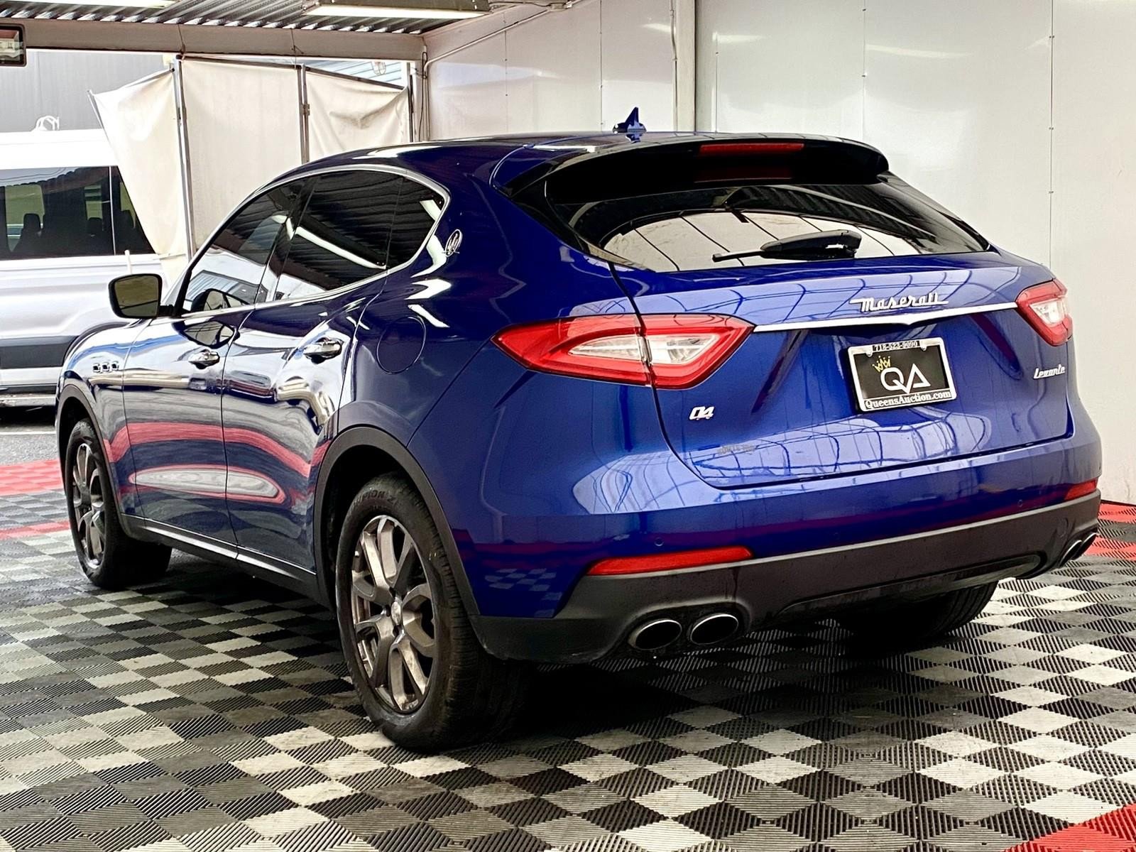 Used 2018 Maserati Levante image 4