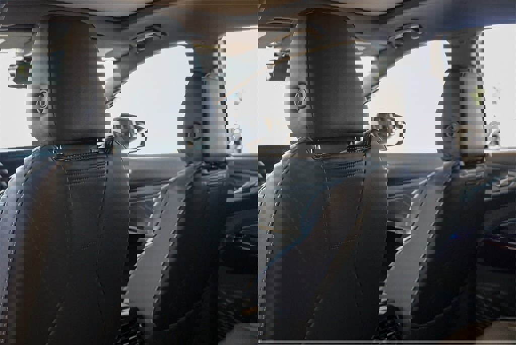 New 2025 Volkswagen ID.4 Pro S Plus image 18