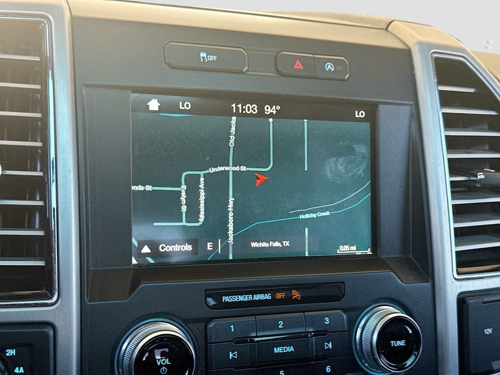 Used 2018 Ford F150 Platinum AWD/4WD image 17