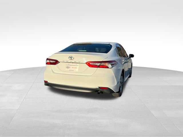 Used 2018 Toyota Camry L image 5