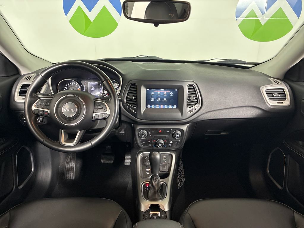 Used 2020 Jeep Compass Latitude image 14