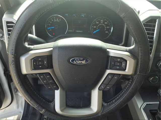 Used 2015 Ford F150 Lariat image 18