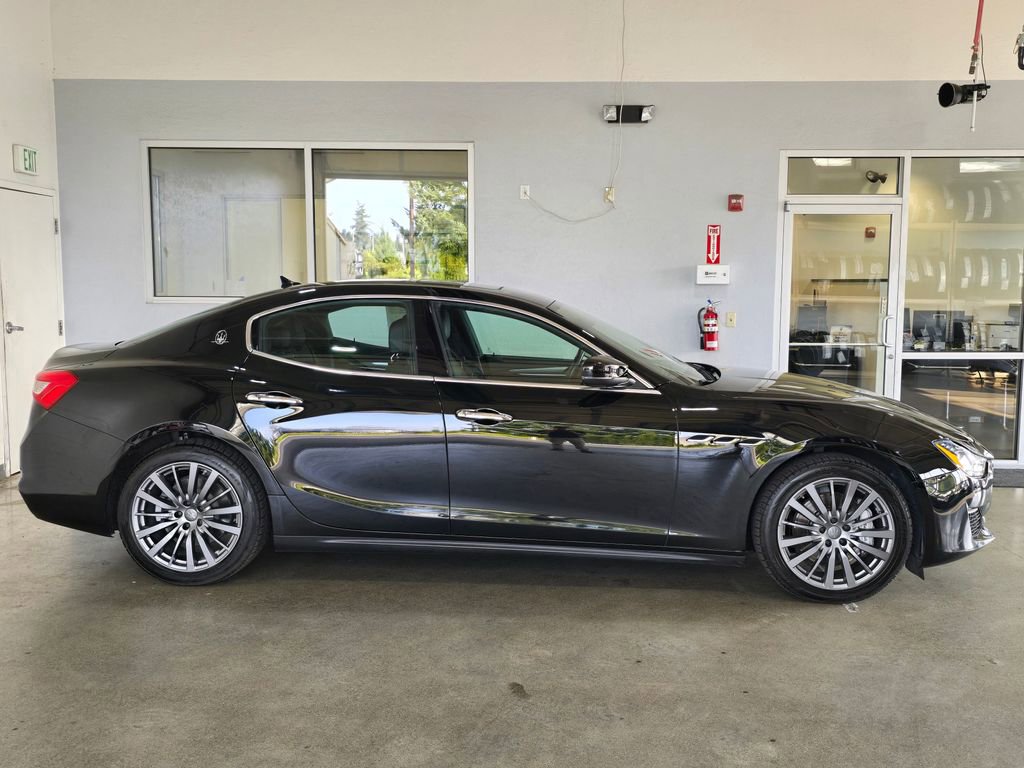Used 2018 Maserati Ghibli image 4