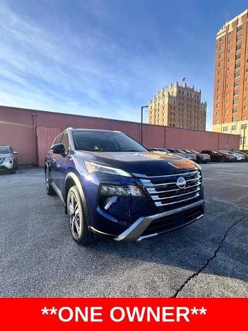 Certified 2024 Nissan Rogue SL image 3