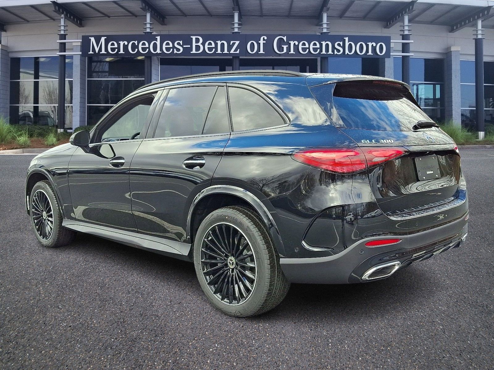 New 2026 Mercedes-Benz GLC 300 4MATIC image 4