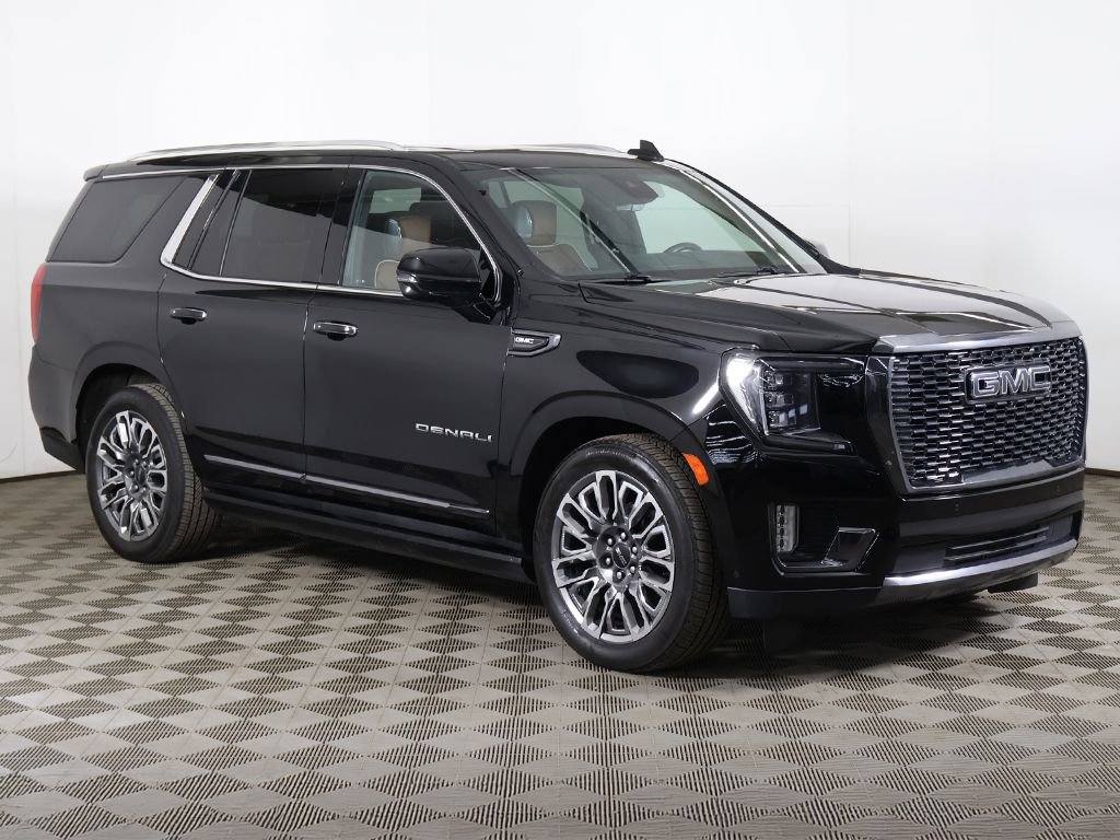 Used 2023 GMC Yukon Denali Ultimate w/ LPO, Floor Liner Package image 2