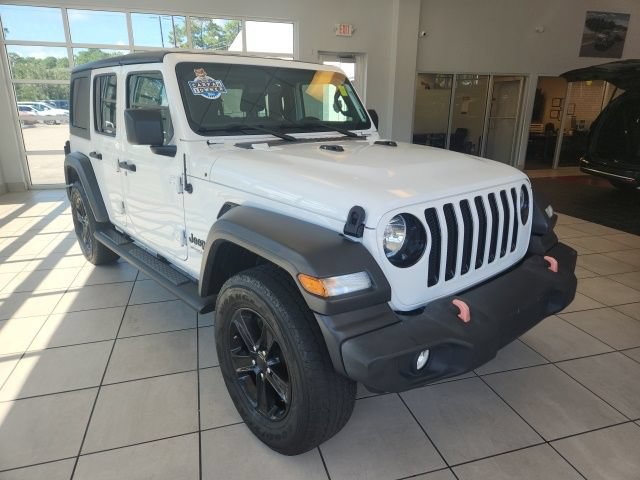 Used 2021 Jeep Wrangler Unlimited Sport AWD/4WD image 3