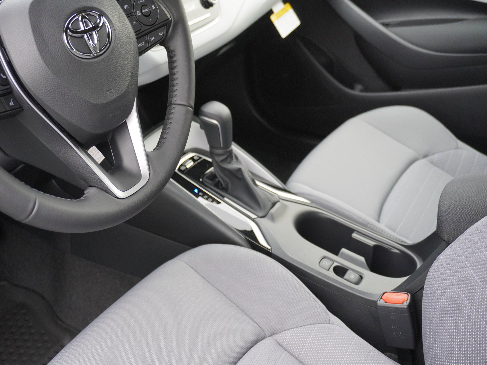 New 2026 Toyota Corolla SE image 19