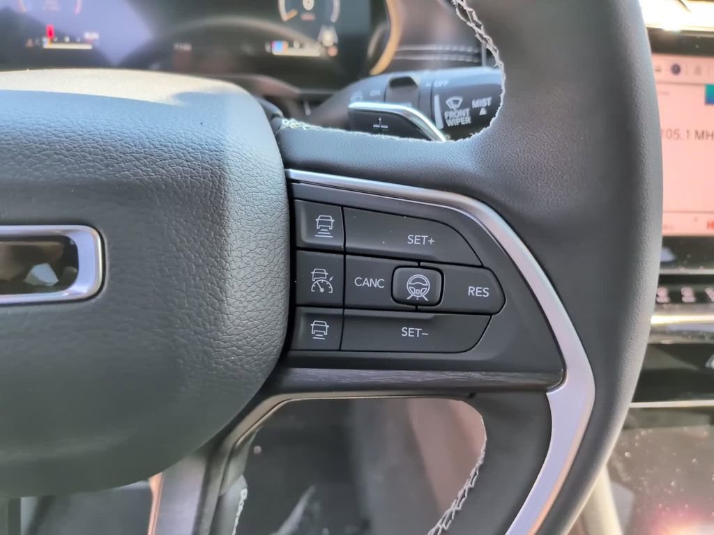 New 2026 Jeep Grand Cherokee L 4WD image 27