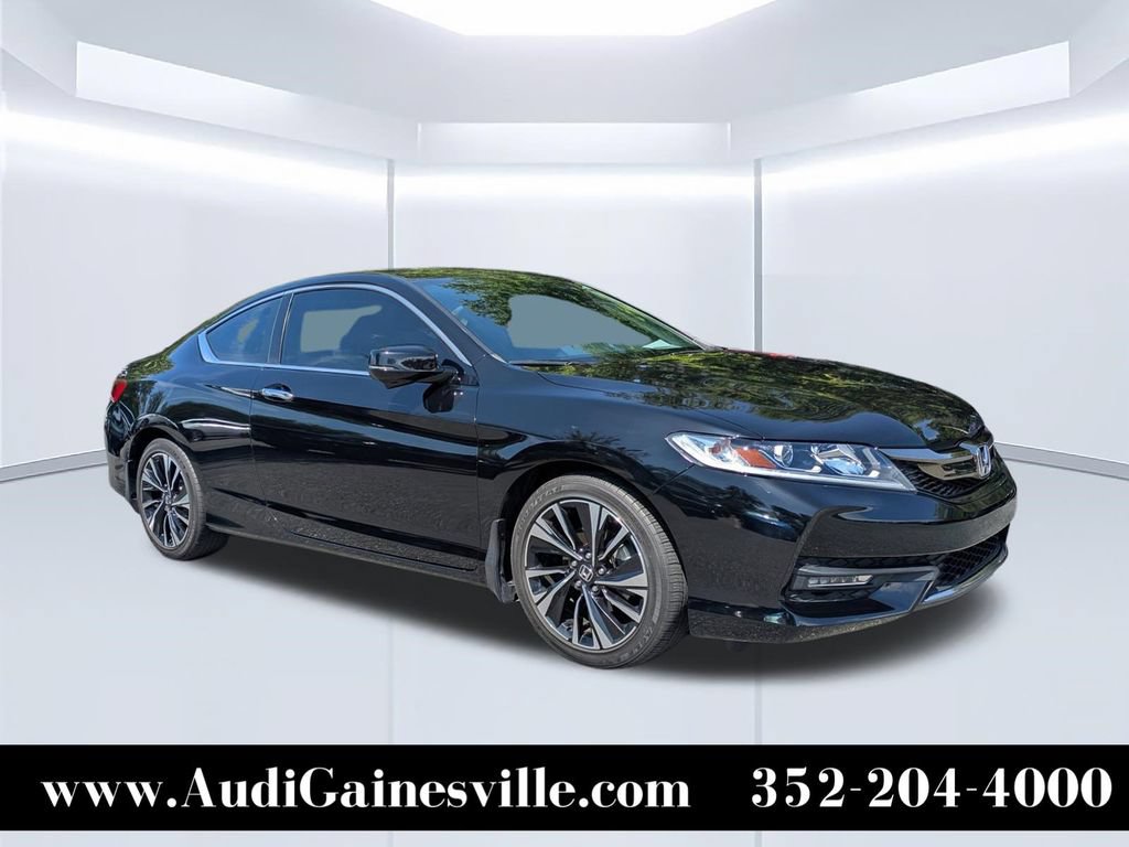 Used 2017 Honda Accord EX image 1