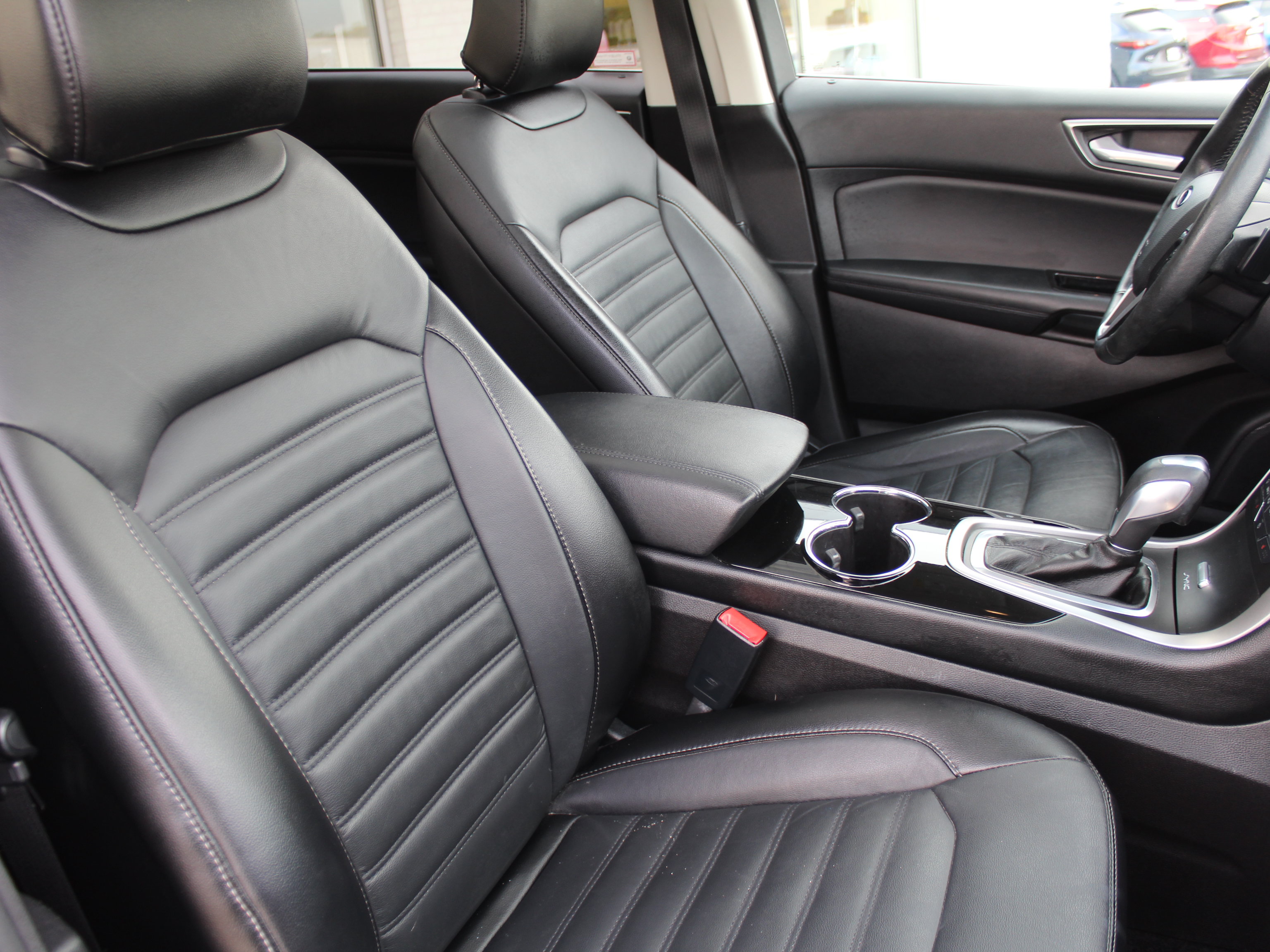 Used 2015 Ford Edge SEL w/ Equipment Group 201A FWD image 29