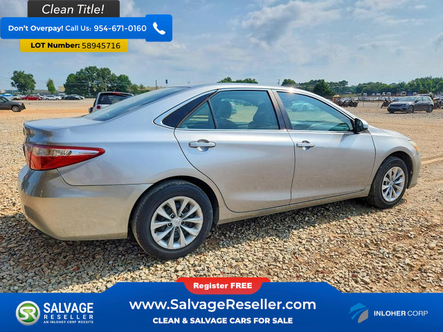 Used 2017 Toyota Camry LE FWD image 4
