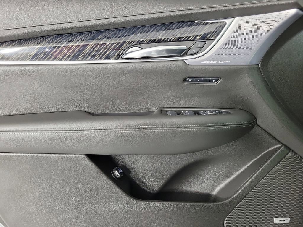 Certified 2024 Cadillac XT6 Premium Luxury FWD image 20