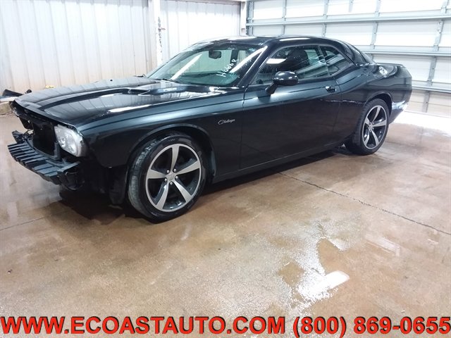 Used 2013 Dodge Challenger R/T RWD image 3