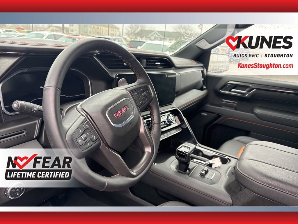 Used 2025 GMC Sierra 1500 AT4 image 24