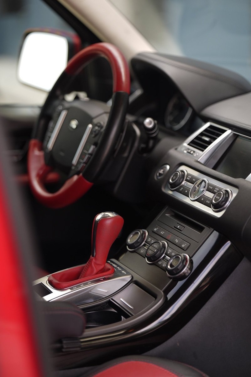 Used 2013 Land Rover Range Rover Sport Autobiography AWD/4WD image 28