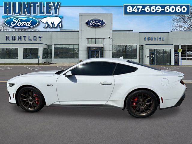 Used 2024 Ford Mustang GT Premium image 6