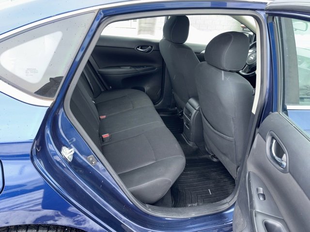 Used 2019 Nissan Sentra S image 10