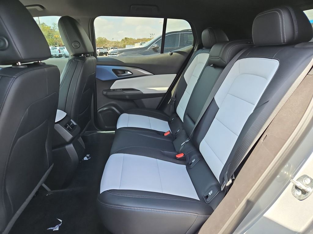 New 2026 Chevrolet Equinox EV LT FWD image 16