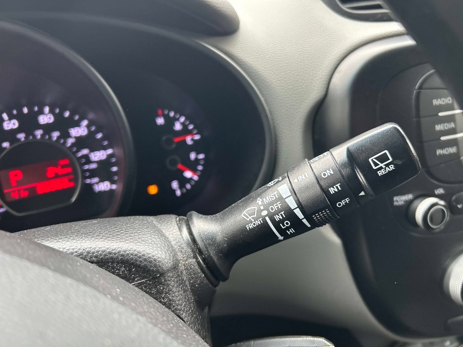 Used 2018 Kia Soul Base Auto FWD image 24