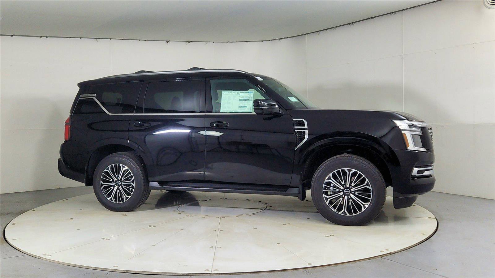 New 2026 Nissan Armada Platinum image 8