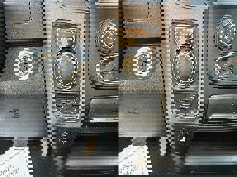 Used 2021 RAM 1500 Express w/ Wheel & Sound Group image 31