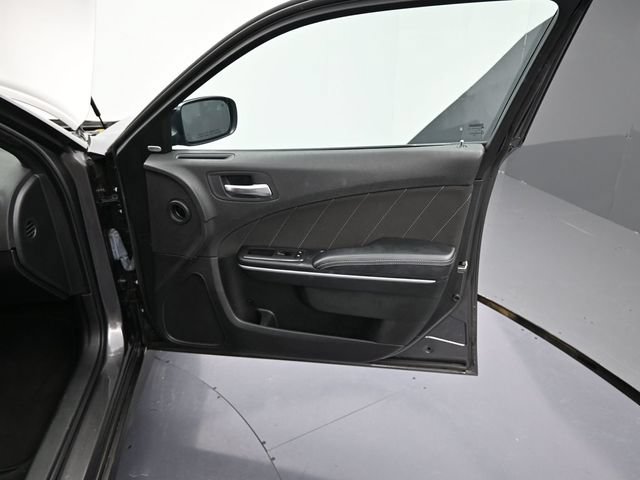 Used 2023 Dodge Charger GT RWD image 7